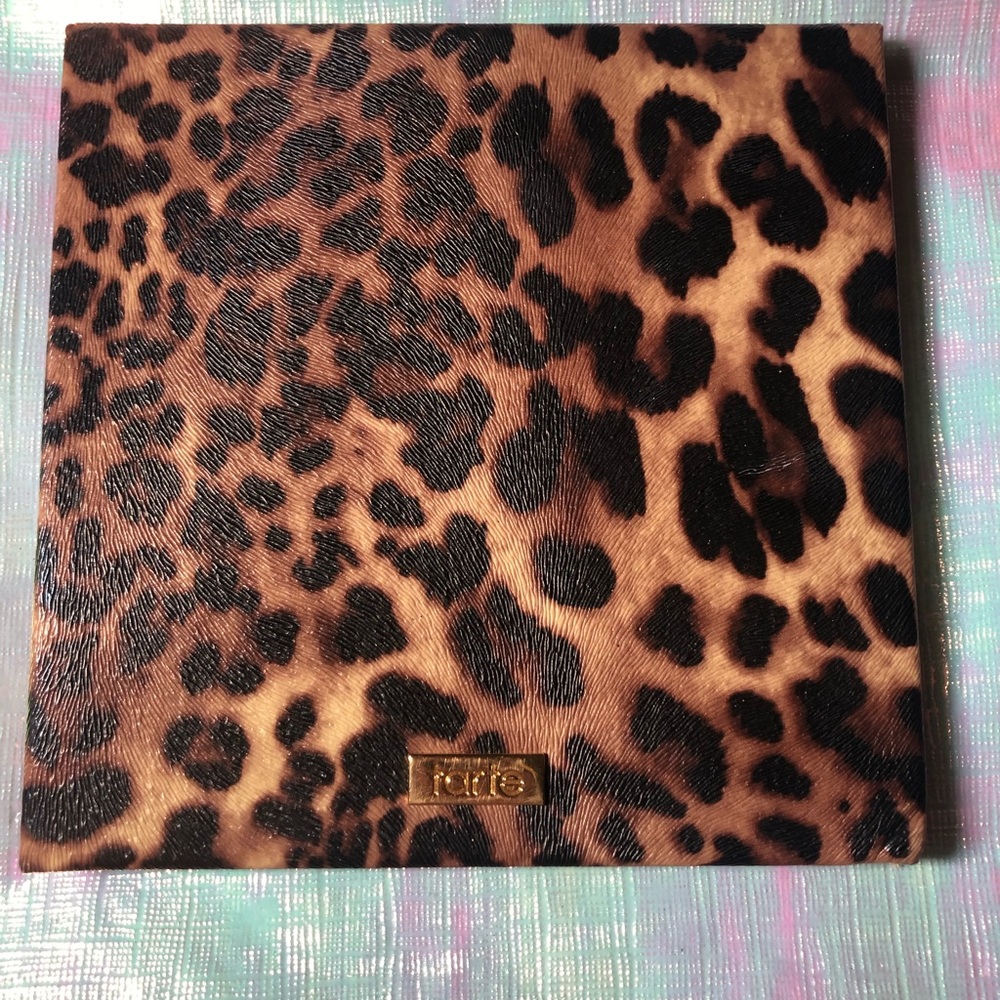 Tarte Magnetic Palette with Shadows & Blush